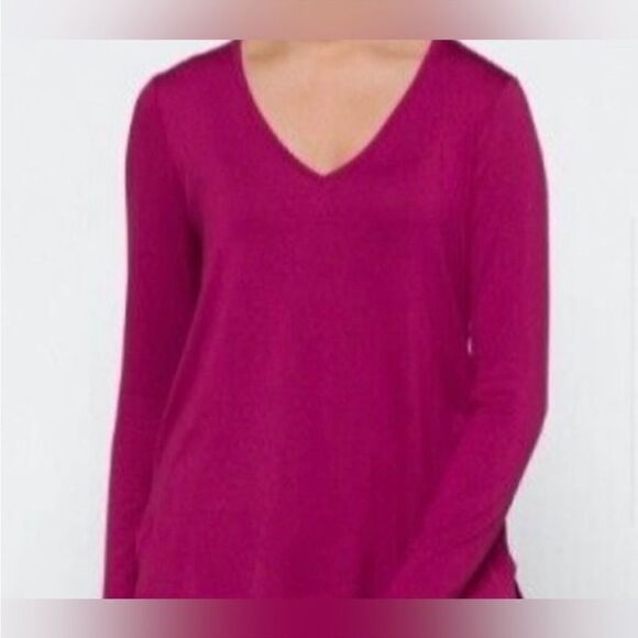 NWT Beyond Yoga | Tempting V Neck Long Sleeve Tee Size Medium - Picture 2 of 7